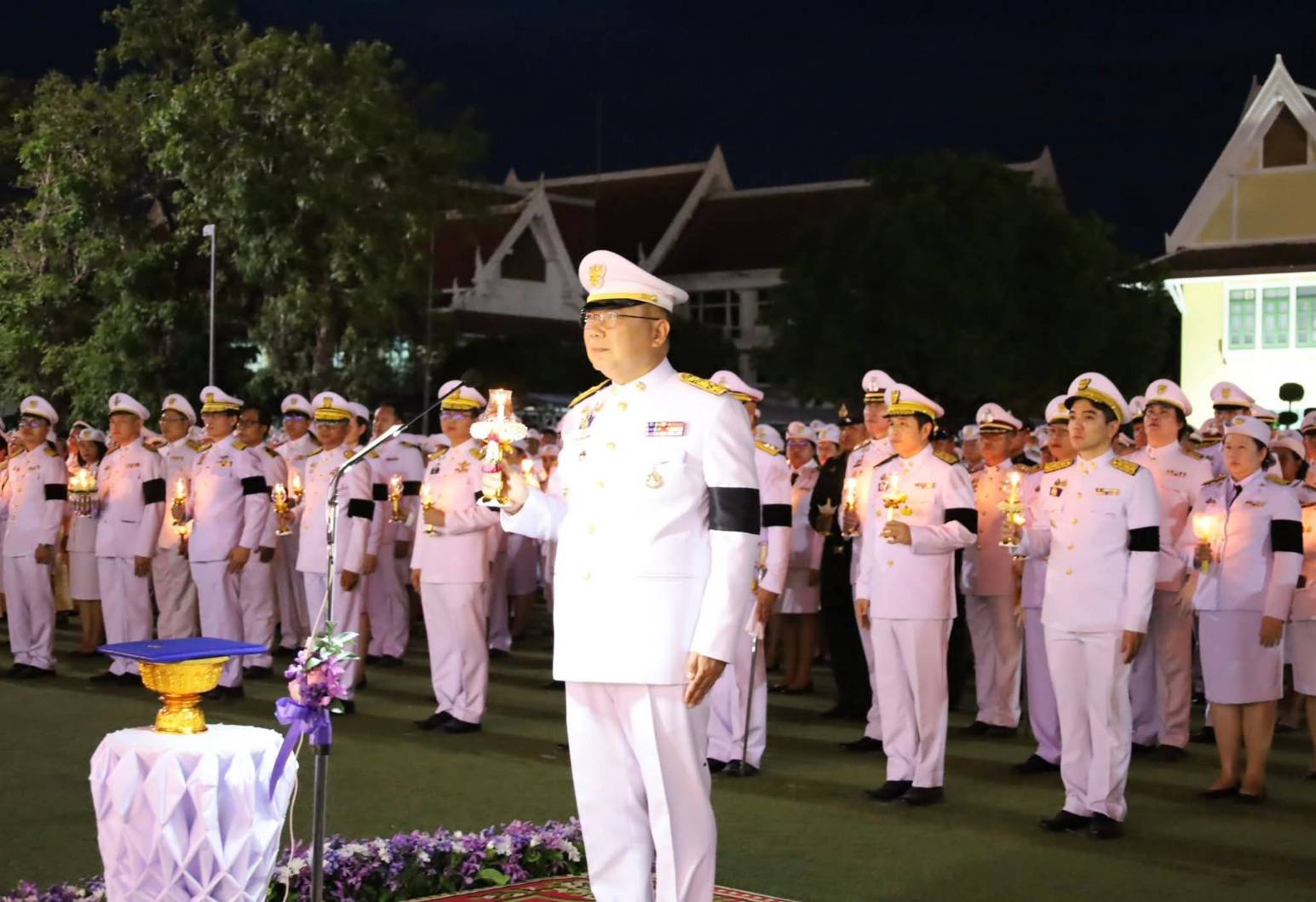  พช.ชัยภูมิพิธีถวายเครื่องราชสักการะและวางพานพุ่ม และพิธีจุดเทียนถวายพระพรชัยมงคล เนื่องในโอกาสพระราชพิธีมหามงคลเฉลิมพระชนมพรรษา 4 รอบ สมเด็จพระนางเจ้าสุทิดา พัชรสุธาพิมลลักษณ พระบรมราชินี